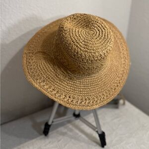 Cappelli Straworld Broad‎ Brim Women’s Fancy Weave Straw Hat. Natural